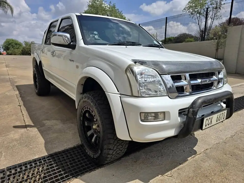 2006 Isuzu KB 300  TDI LX 4x4 Double Cab
