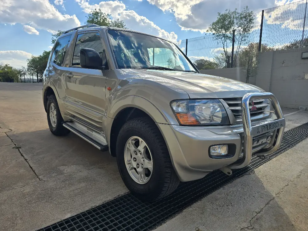 2001 Mitsubishi Pajero 3500I 3Dr A/T